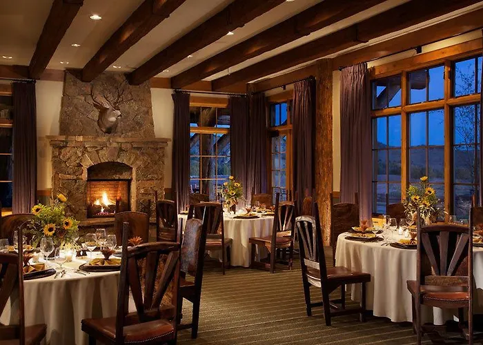 Hotel The & At Brush Creek Ranch